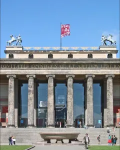 Granite bowl in front of the grand entrance of the Altes Museum in Berlin