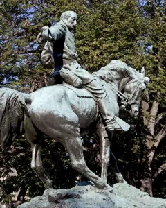 General Philip Sheridan Memorial, a bronze equestrian statue of a uniformed man with his arm outstretched on a stone pedestal.