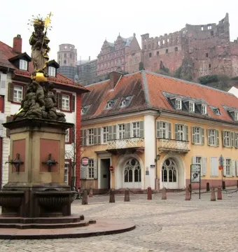 Kornmarkt Madonna fountain topped with a gilded figure of Mary and child