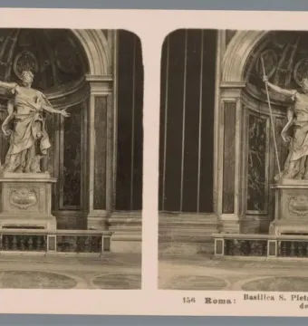 The statue of Saint Longinus in Saint Peter\'s Basilica, shown twice in a stereoscopic photograph, with the figure holding a spear and gesturing beneath a large arched niche.