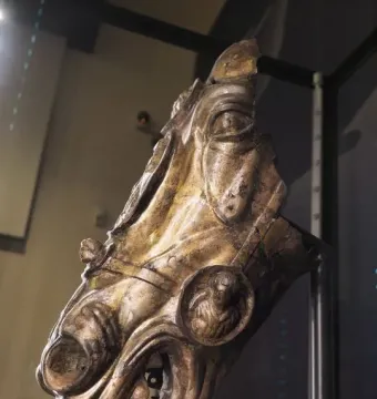 Waldgirmes horse head bronze sculpture with an open mouth and a medallion on the bridle
