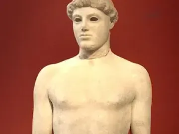 Kritios Boy marble statue of a nude young man with missing forearms and lower legs