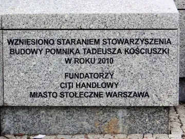 Granite plaque on the Tadeusz Kościuszko Monument with a Polish inscription.